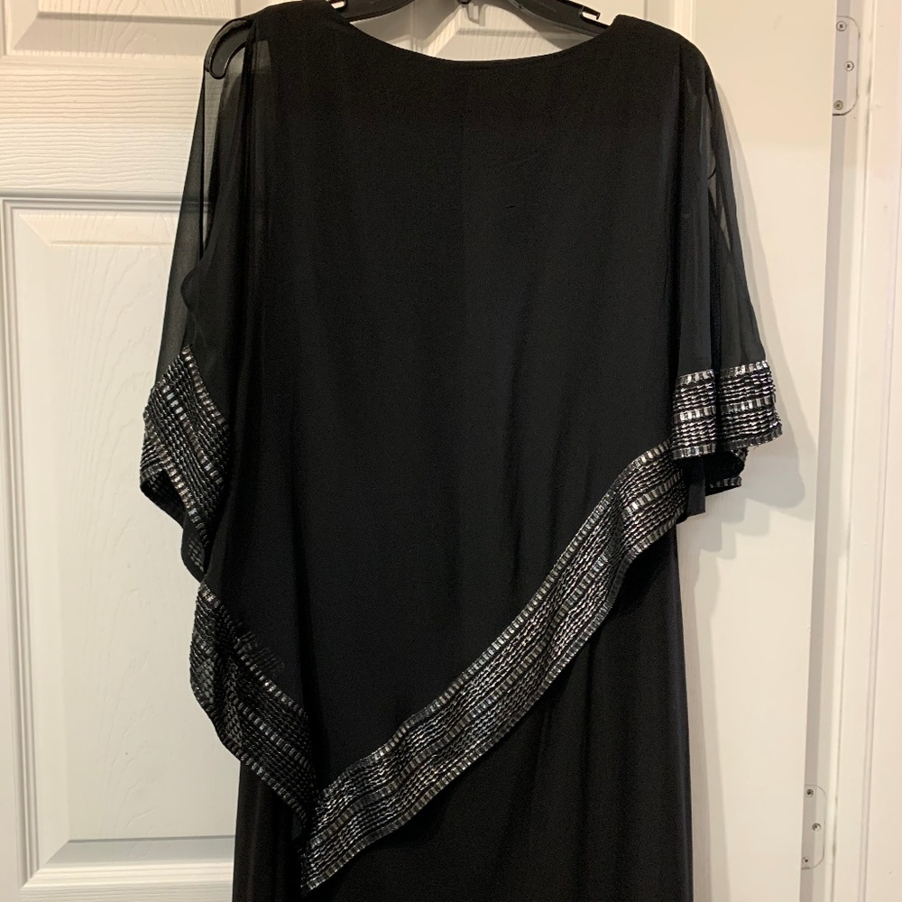 Black Metallic-Trim Capelet Sheath Dress Size 8
